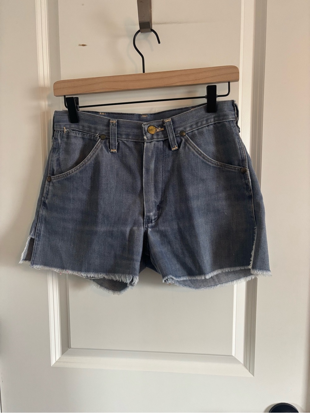 Wrangler Vintage Wash Denim Cutoff Shorts - Faded Blue